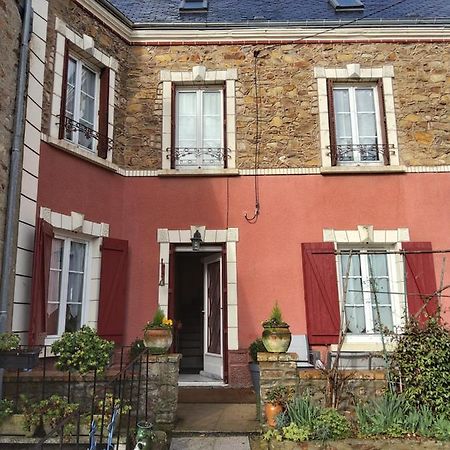 La Villa D Iska Souge-le-Ganelon Zewnętrze zdjęcie